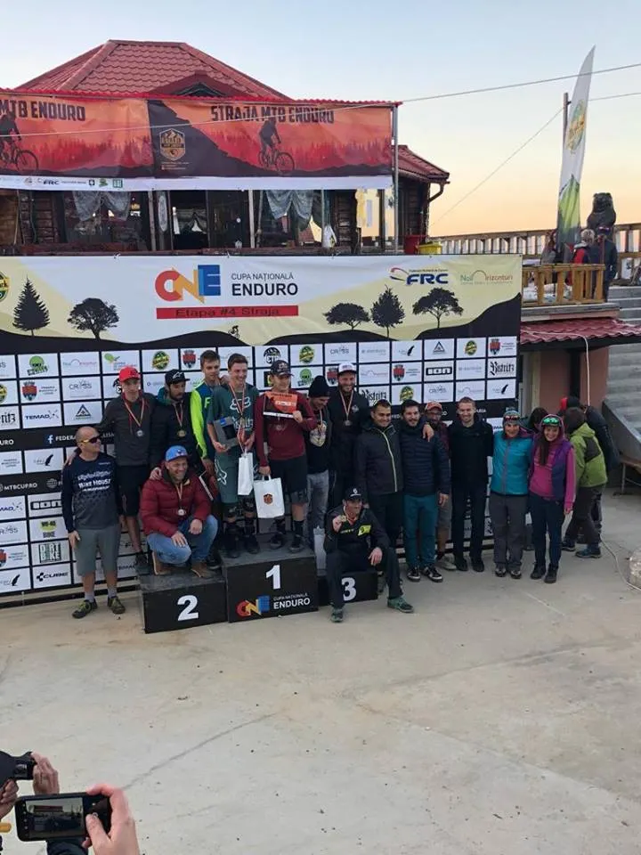 straja enduro