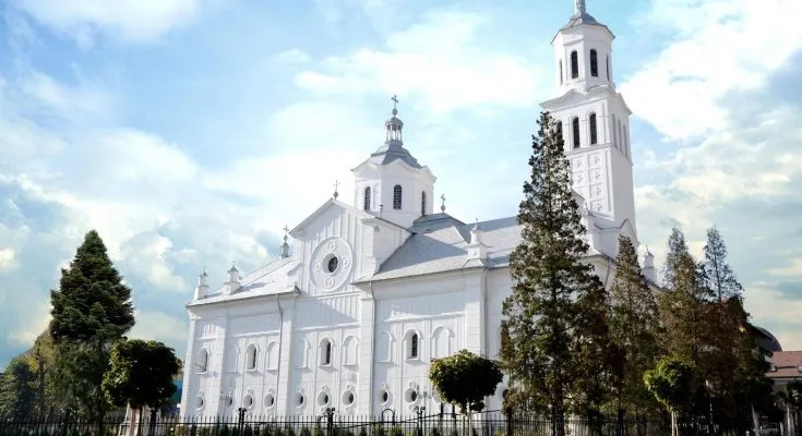 caatedrala episcopala deva