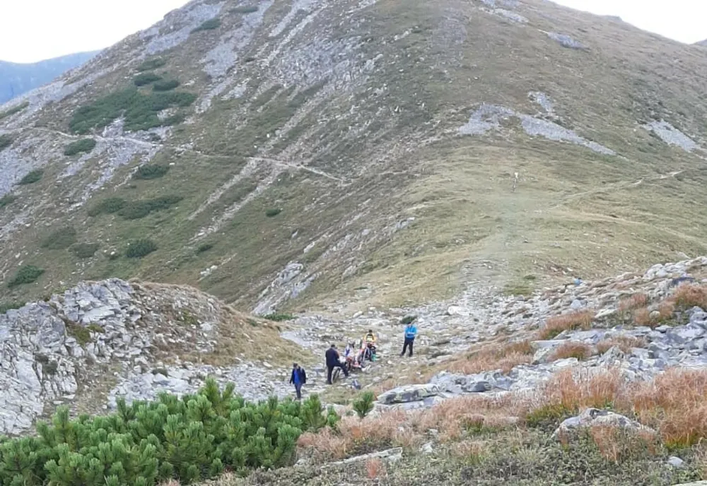 Motocicliști sancționați de jandarmii montani