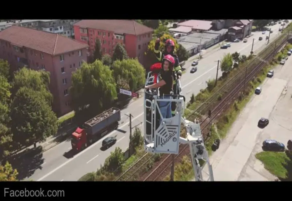 Cerere inedită în căsătorie, la înălțime, la Hunedoara