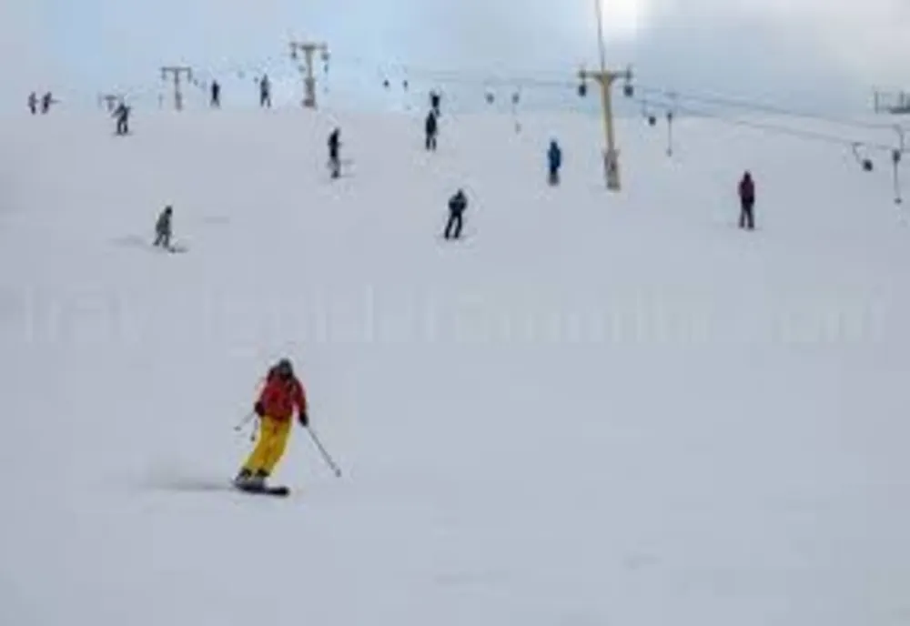 Drumuri deschise spre stațiunile turistice din județul Hunedoara