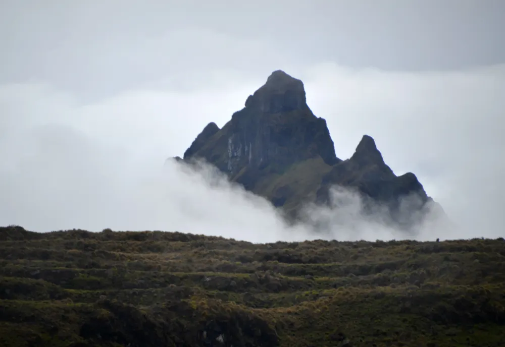 Un alpinist din Petroșani, în drum spre Papua Noua Guinee pentru a cuceri un nou vulcan