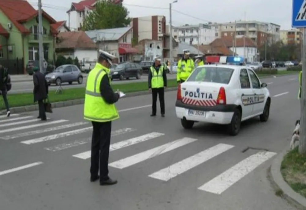 Pieton accidentat pe trecere de un șofer neatent, la Orăștie