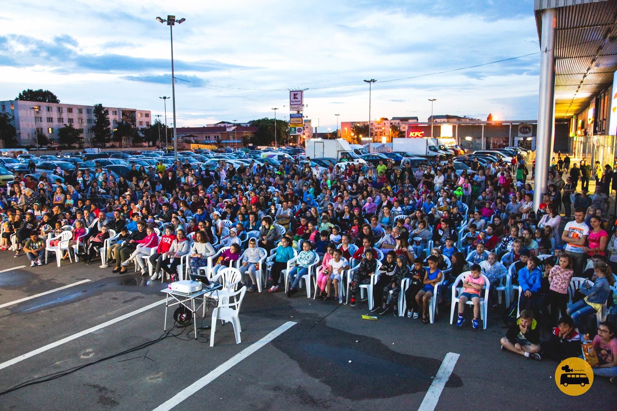 37824407_2305313002816677_4485486229864841216_o