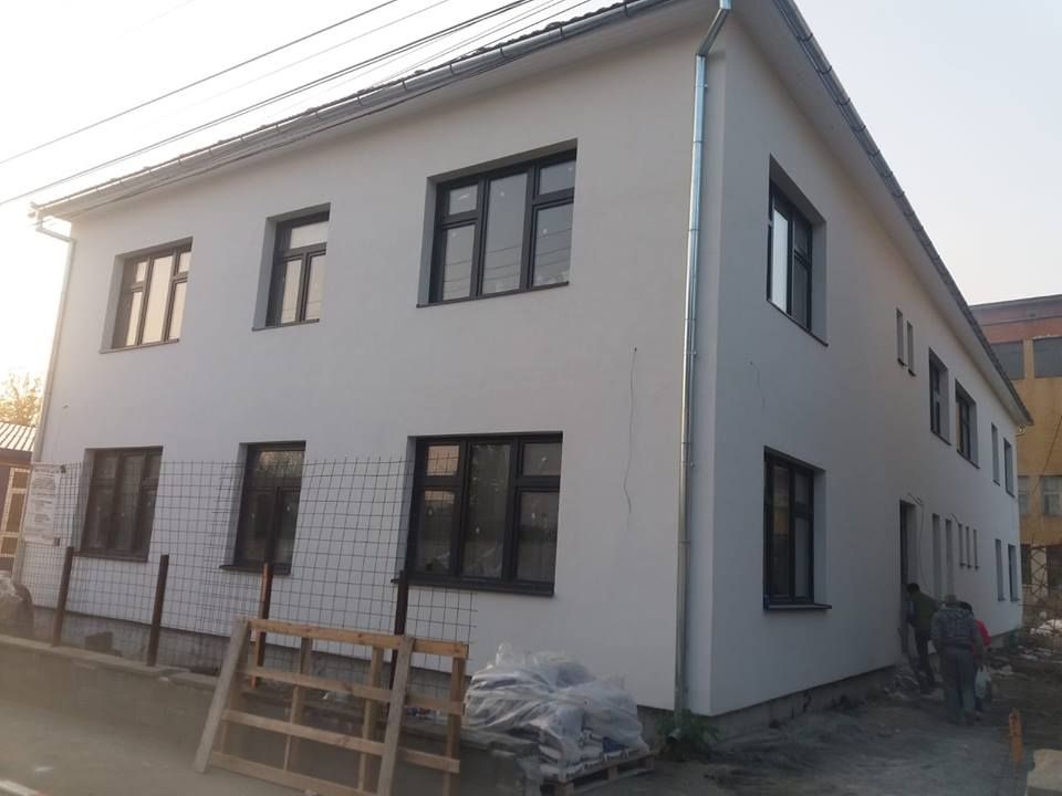 43691108_1854358554680746_7697158955864162304_n