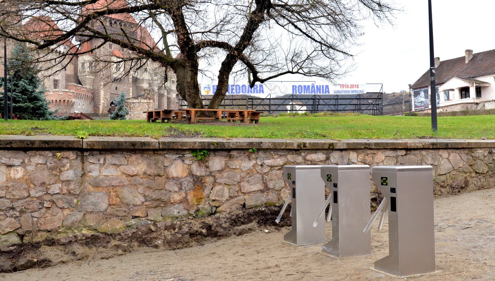 46516591_967805316762994_6796449205167587328_n