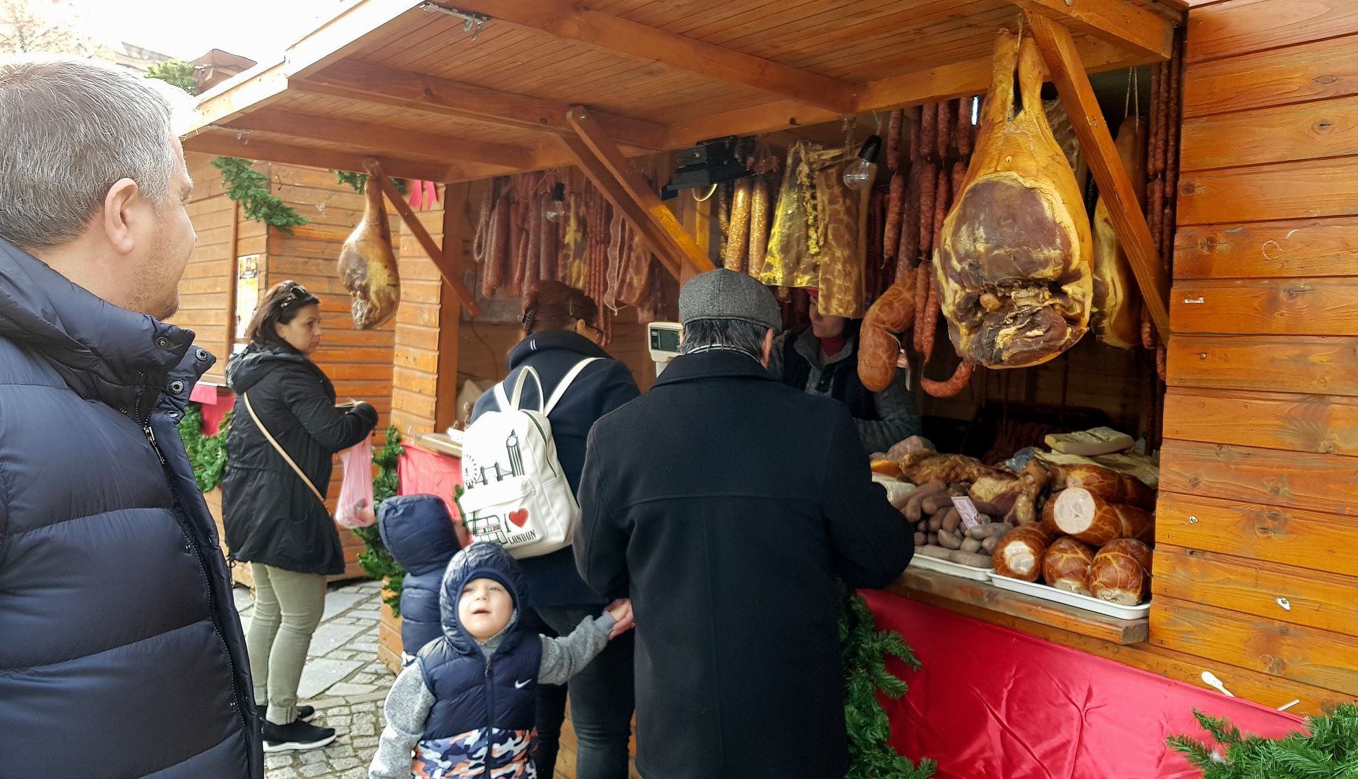 47055506_2207612692894842_260266423908040704_o