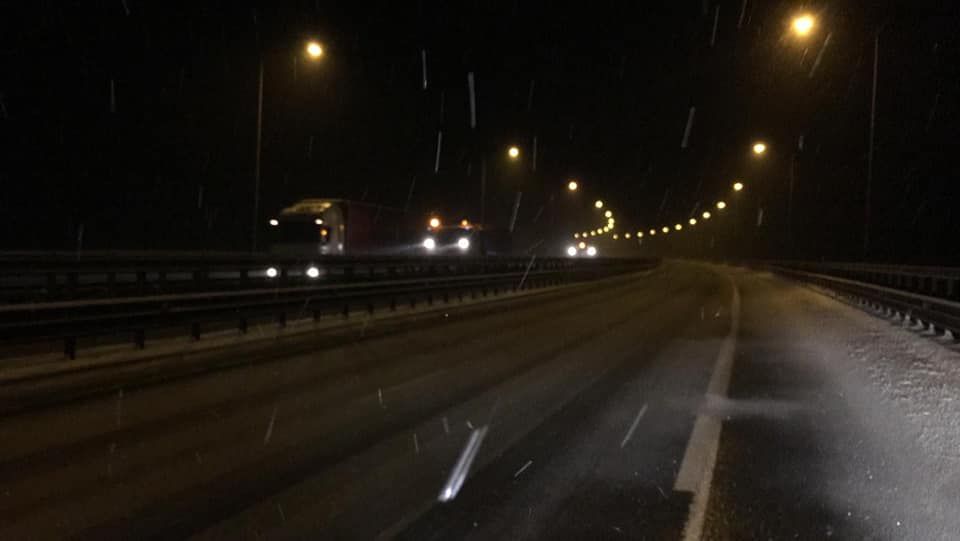 49519619_784551261885603_6094051907142156288_n