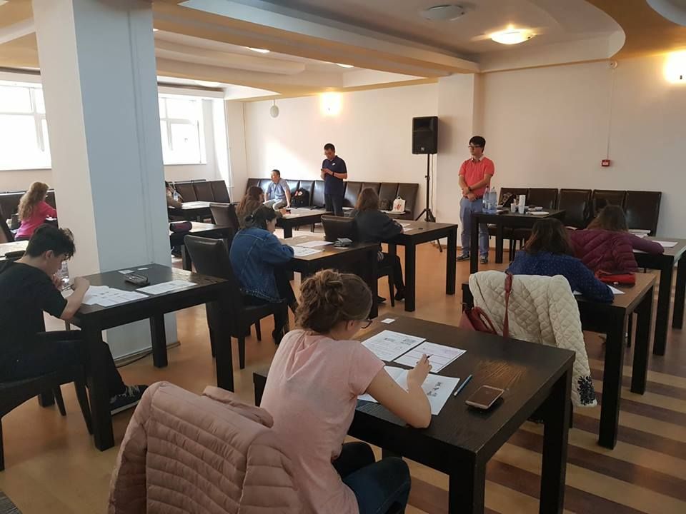 32916768_1811543398908835_1714338992222109696_n