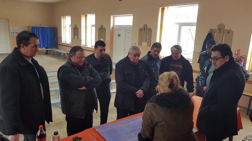 51075890_2111717542199876_1917226478416691200_n