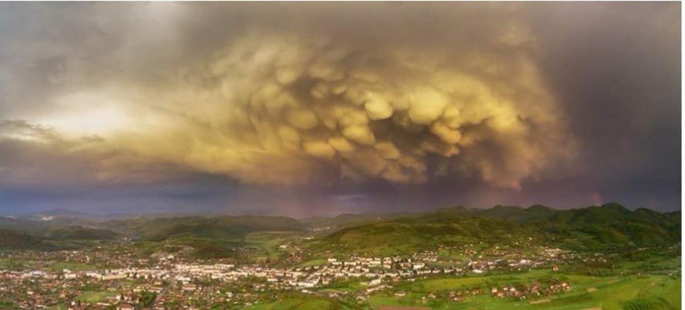 59350617_2272530899456993_4767030535937589248_n