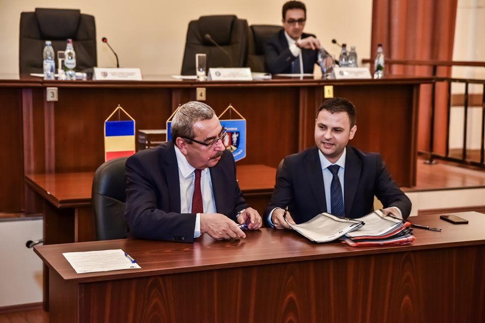 60887451_2237832619638594_1572175059328434176_n