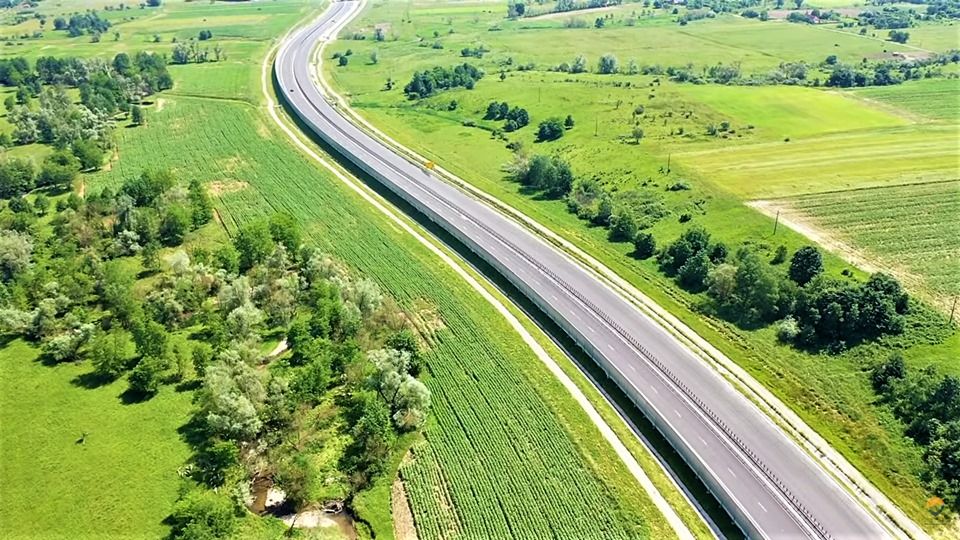 64247790_1273311522842852_4522818072716771328_n