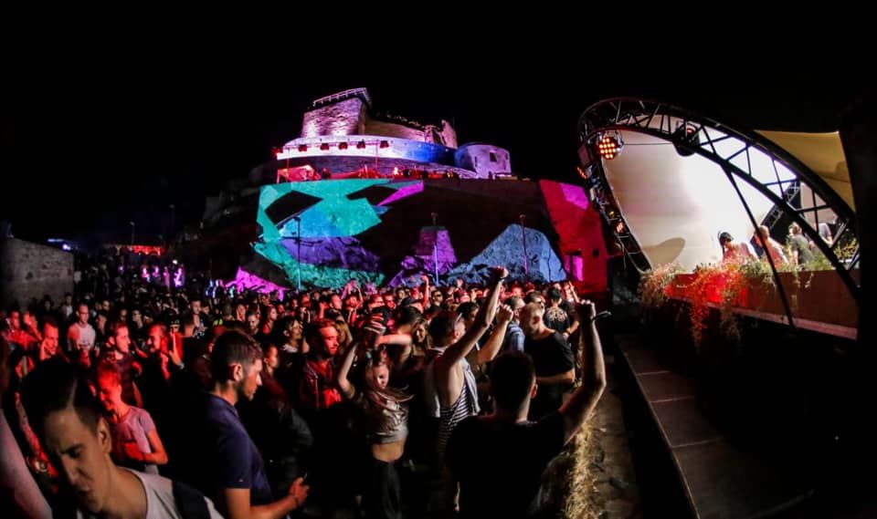 67638673_1973818919386510_6736501447514390528_n