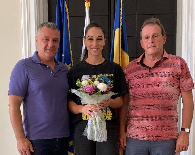 67929057_519475152130773_8873238382965161984_n