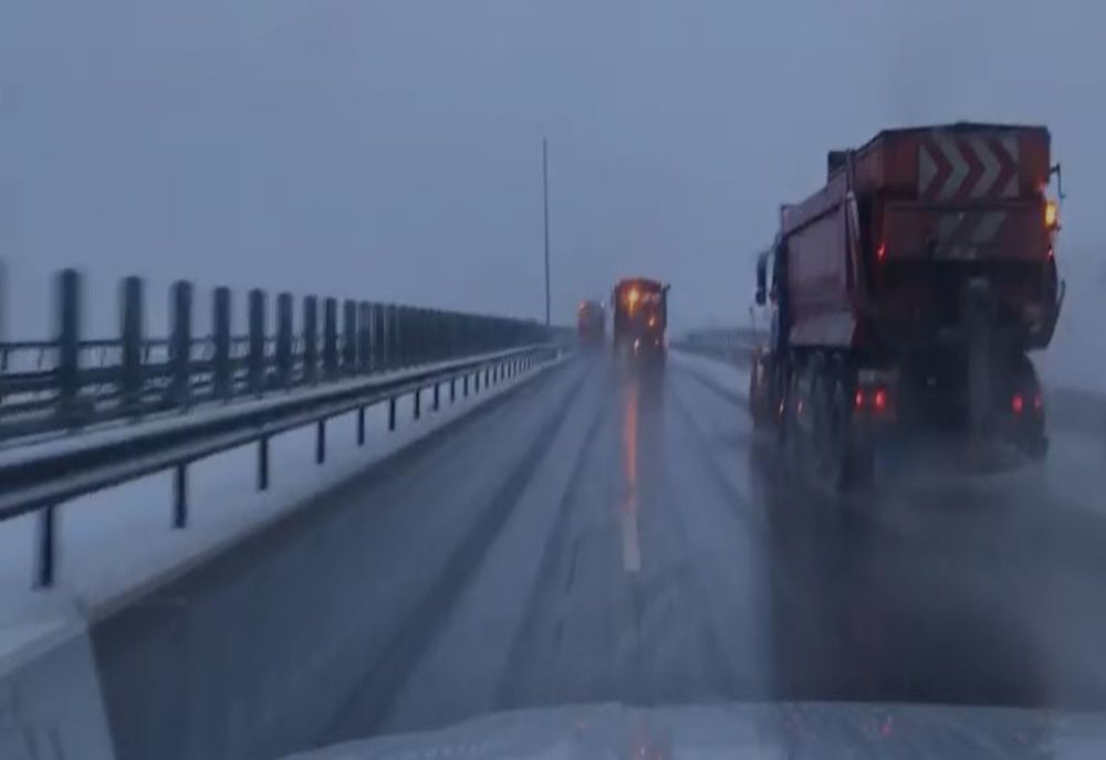 VIDEO | Viscol pe Autostrada Sibiu - Deva. Trafic îngreunat