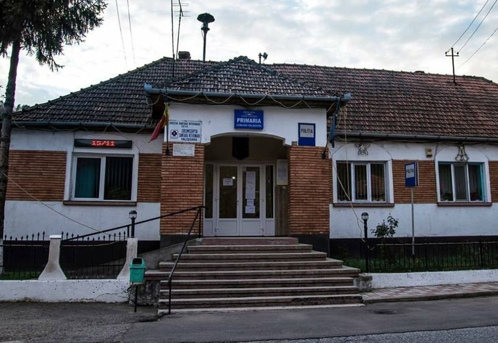 Școala începe și la Vălișoara, singurul loc din județul Hunedoara unde era planificat scenariul roșu