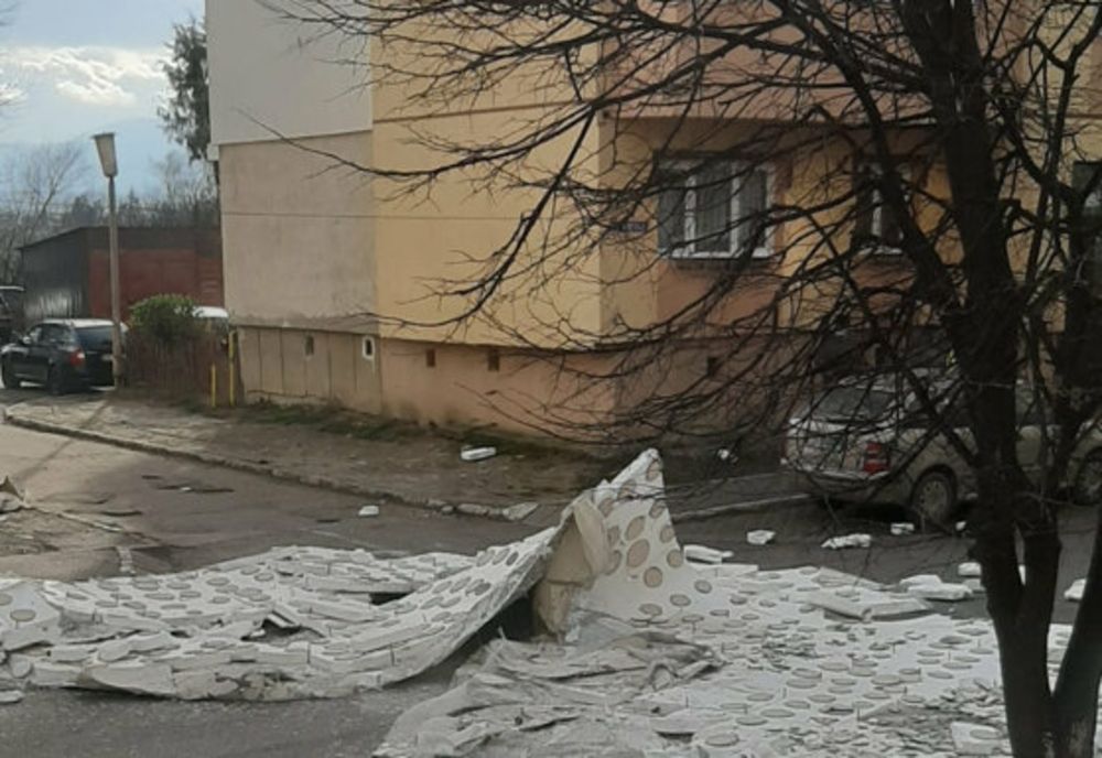 Cod galben de vânt puternic în zona montană din Caraș-Severin și Hunedoara