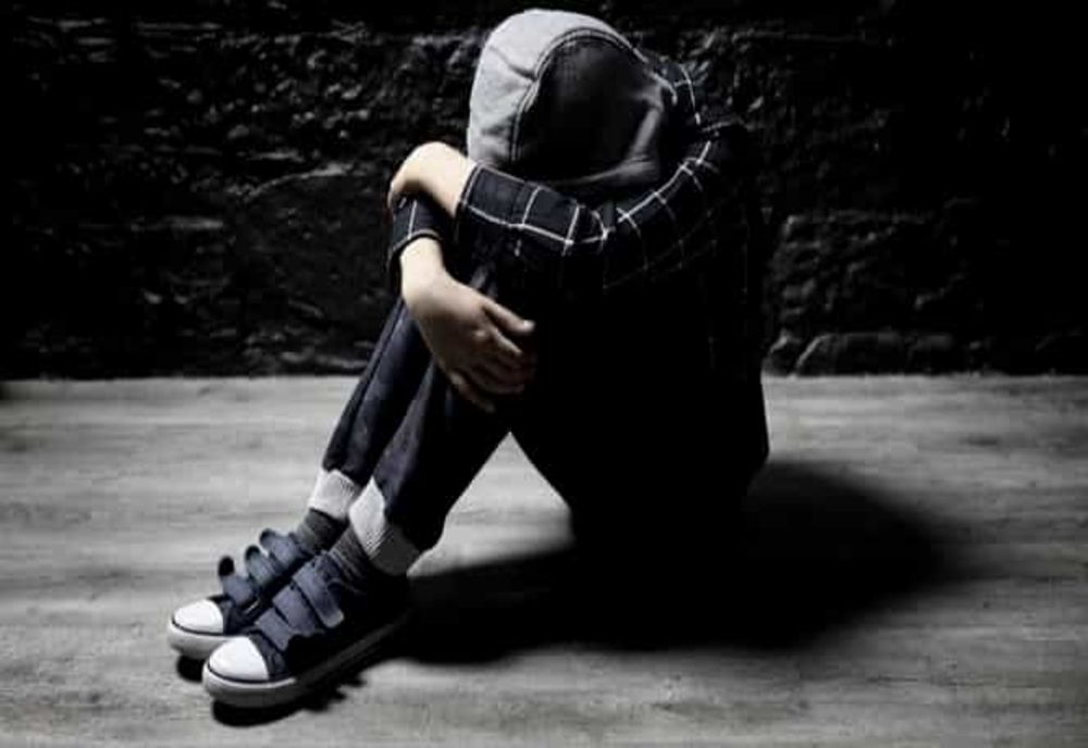 Băiat de 17 ani,  răpit și bătut  pentru un presupus furt