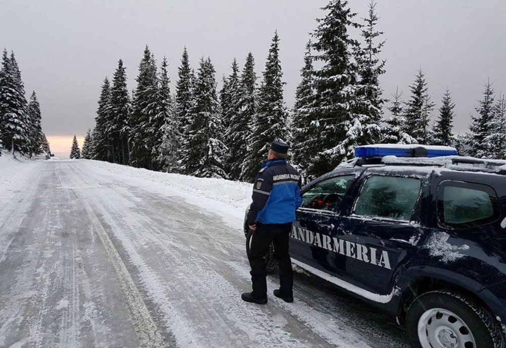 Jandarmii, la datorie, în zonele turistice din Hunedoara
