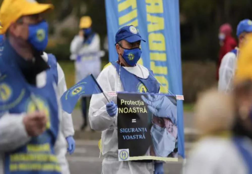 Noi proteste, astăzi, în Piaţa Victoriei şi în faţa mai multor prefecturi