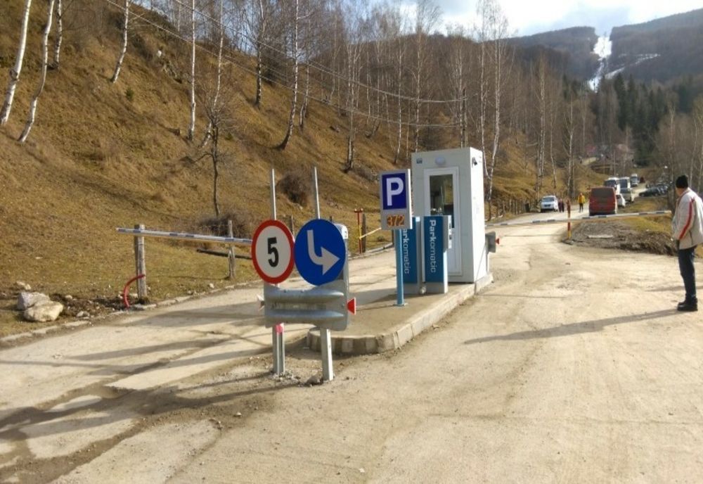 CJ Hunedoara modernizează parcarea de la baza stațiunii Straja