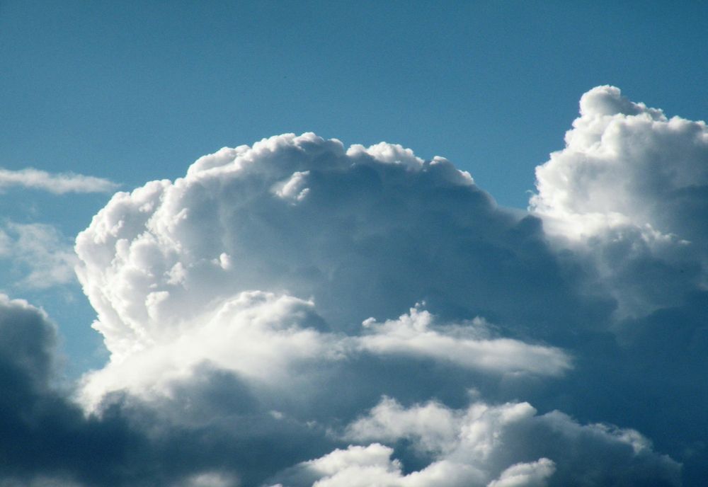 Vreme frumoasă dar destul de răcoroasă în vestul țării