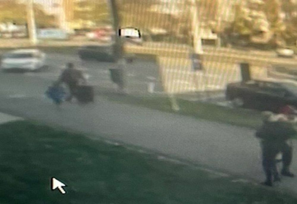 Fetița ucisă de la ARAD. Primele IMAGINI cu tatăl vitreg, surprins când transporta trupul în geamantan