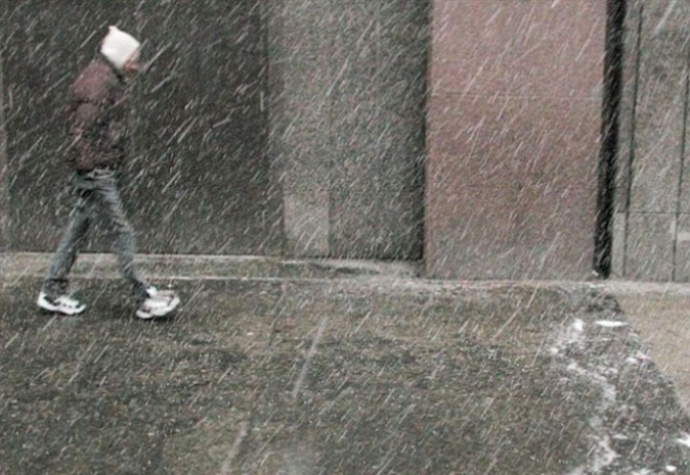 Vreme ploioasă și rece în vestul țării