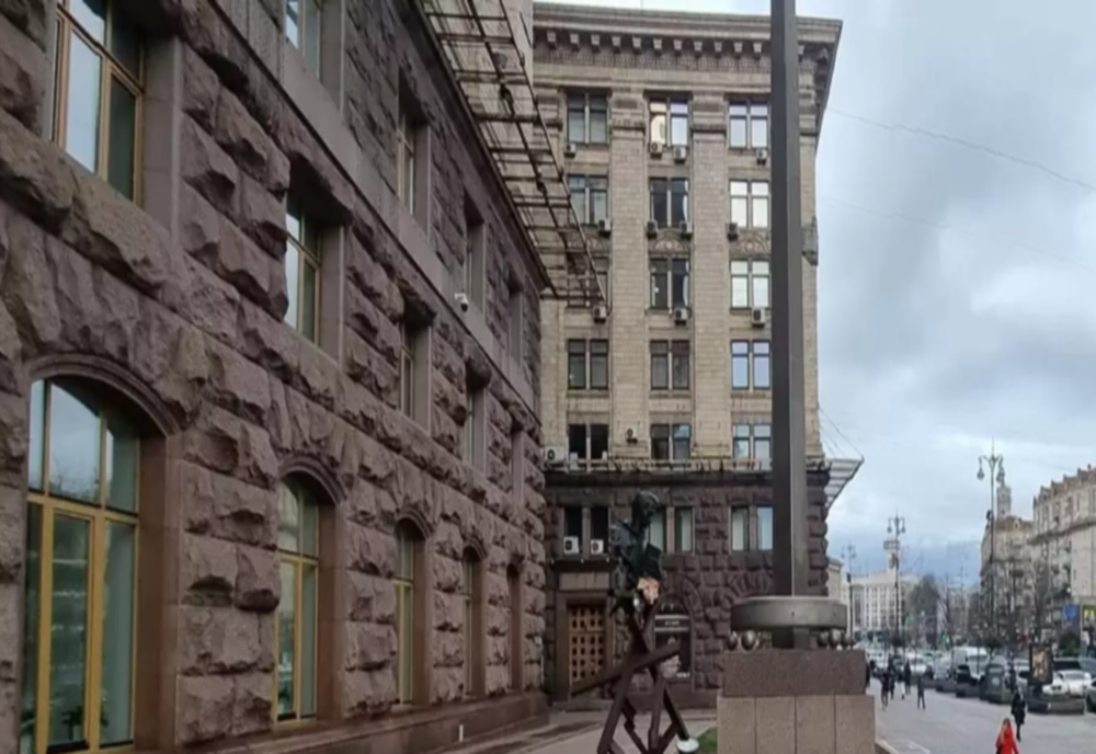 MAE: Românii din Ucraina să părăsească acest stat cât mai curând