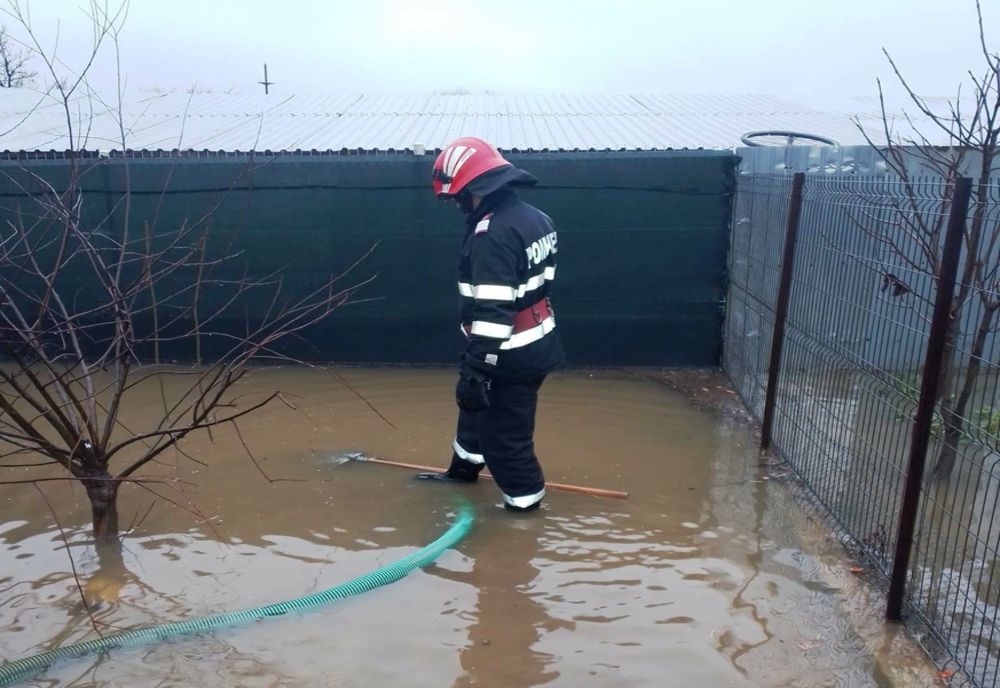 Alertă de viituri în 17 județe din țară - Zonele afectate de Codul galben emis de hidrologi