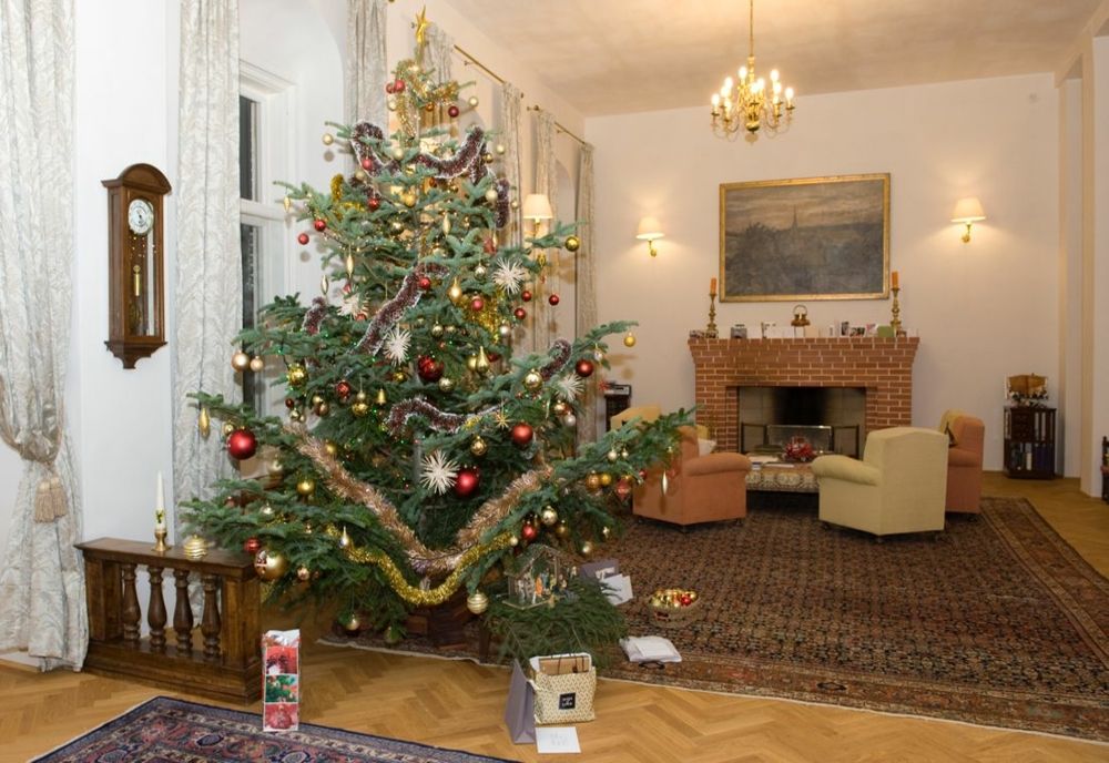 Familia regală extinsă se reunește la Săvârșin, prima dată după pandemie