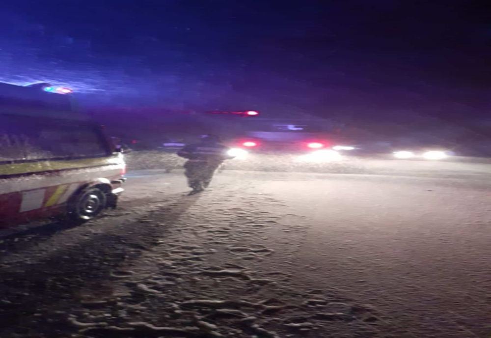  Accident pe Autostrada A1 în județul Hunedoara. Un autoturism a intrat în parapet