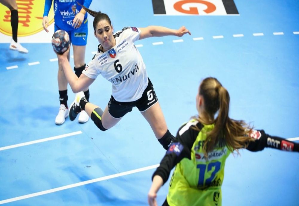 ASMA ELGHAOUI, PIVOT LA SCM RÂMNICU VÂLCEA, VA PUTEA EVOLUA PENTRU NAȚIONALA DE HANDBAL FEMININ A ROMÂNIEI