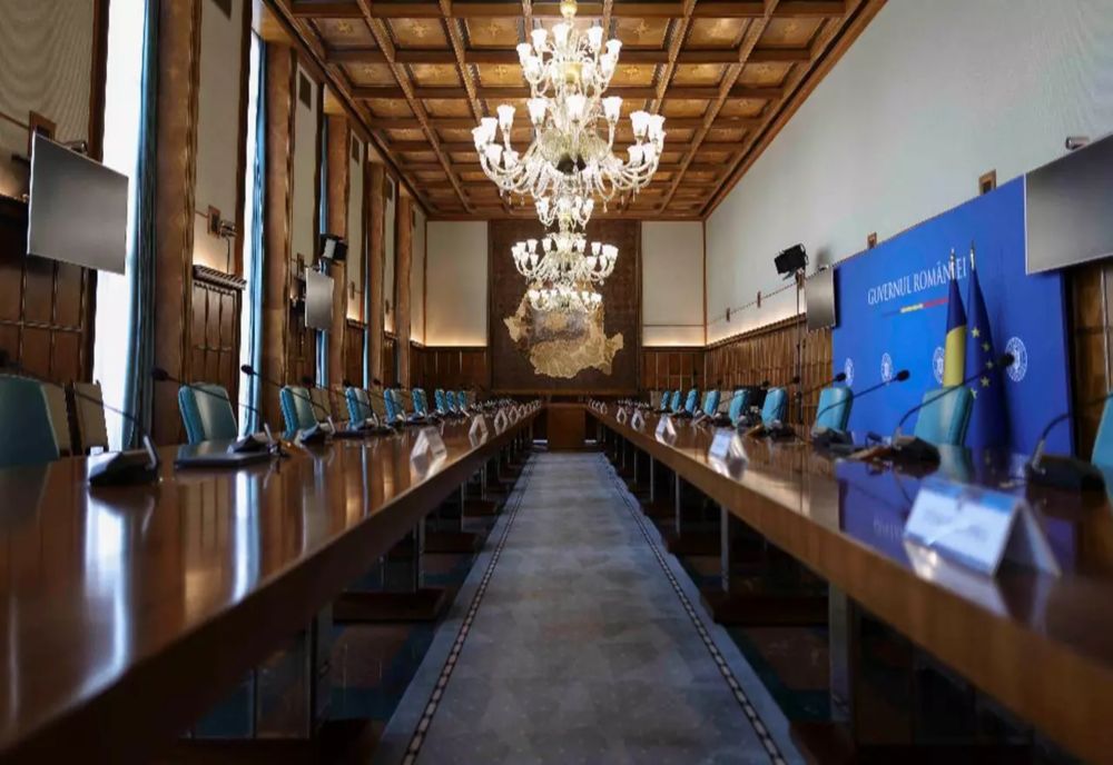 Sindicatul din Guvern demască ipocrizia lui Bolojan și îl acuză că a salvat o serie de privilegii