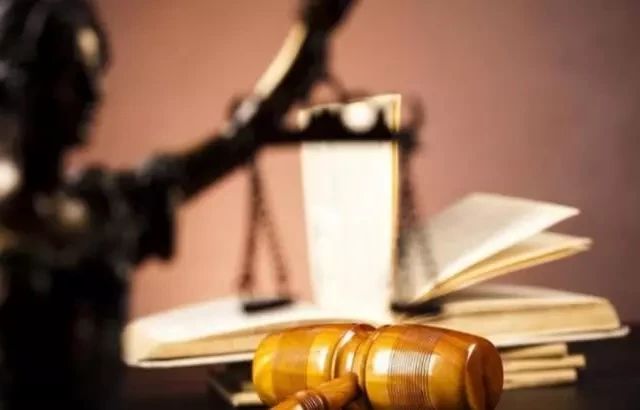 Președinții Tribunalelor din țară acuză o „demonizare” a magistraților și critică dur noua lege a salarizării