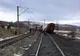 FOTO| Un tren cu 120 de călători a deraiat în județul Hunedoara! A fost activat Planul Roșu de Intervenție