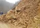 Drumul judeţean Vărmaga-Banpotoc, blocat de bolovani, rămâne închis până la finele lunii martie