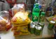 FOTO| Produse alimentare cu termenul de valabilitate expirat, descoperite în timpul unui control la Hunedoara