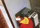 Ce făcea bărbatul din imagine într-un birou al Primăriei Deva? Polițiștii l-au reținut