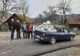 FOTO| Curățenie generală, în frunte cu primarul, la Ribița. Aproape 300 de saci plini cu gunoaie, adunați