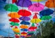 FOTO| Au apărut umbrelele multicolore pe strada Grădinilor din Hunedoara
