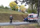 Cascadorie fără voie la intrarea în Deva, dinspre Sântuhalm. O camionetă a „zburat” de pe şosea
