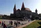 Castelul Corvinilor de la Hunedoara rămâne deschis pentru vizitatori, chiar dacă a intrat în restaurare