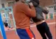 Copilul trântit de pământ într-un parc din Hunedoara a suferit o fractură la cap