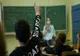 Mai bine de jumătate dintre elevii hunedoreni se întorc la școală