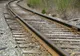 Autocar blocat pe linia de tren - intervenție de urgență, pasageri evacuați - VIDEO
