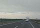 INCONŞTIENŢĂ. Maşină cu numere de Hunedoara, filmată circulând pe contrasens pe autostrada A1 Arad -Nădlac