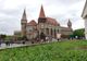 Castelul Corvinilor, asaltat de vizitatori. Turiștii, întâmpinați de o atmosferă medievală